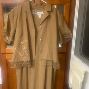 Vintage Brown XL Embroidered Linen Blend Two-Piece Skirt & Blazer